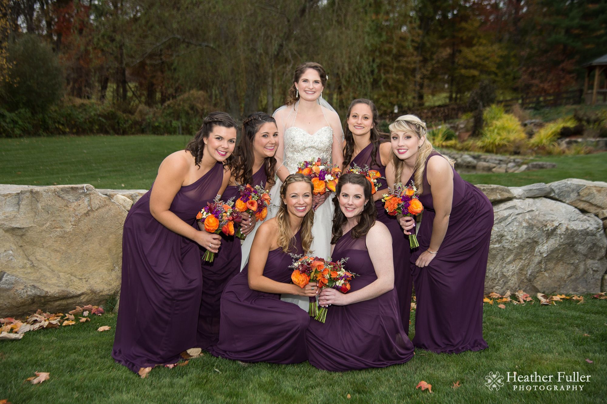 heather_fuller_Photography_Zukas_hilltop_barn_wedding_bridesmaids_group_formal_photos